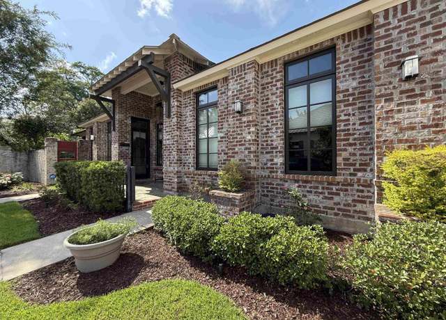 Property at 7037 Etage Ct, Baton Rouge, LA 70806, 3 beds, 2.5 baths