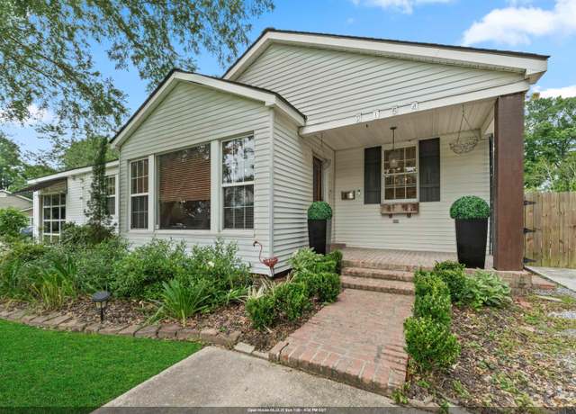 Property at 2154 Edinburgh Ave, Baton Rouge, LA 70808, 4 beds, 2.5 baths