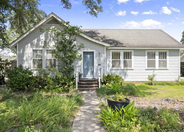 Property at 1505 Stuart Ave, Baton Rouge, LA 70808, 3 beds, 3 baths