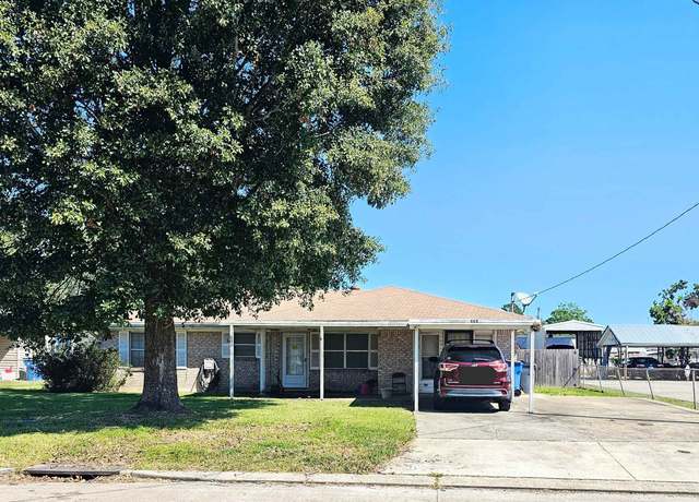Property at 115 Venus St, Morgan City, LA 70380, 3 beds, 2 baths