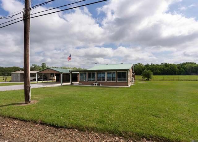 Property at 524 Belle River Rd, Pierre Part, LA 70339, 3 beds, 2 baths