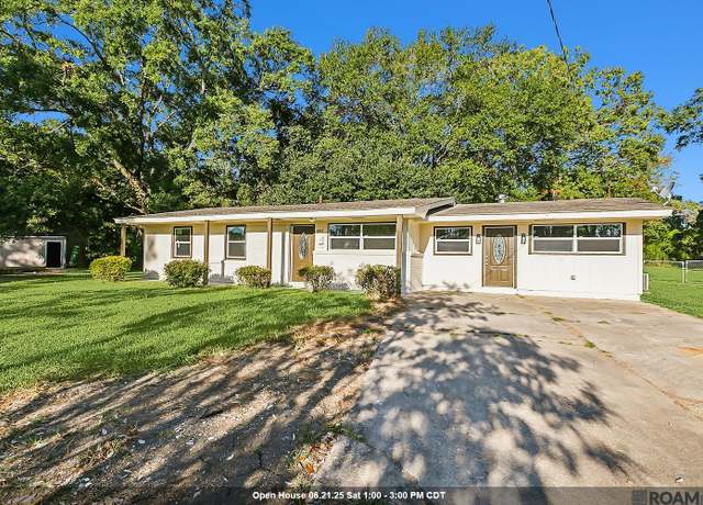 Property at 6865 Buttonwood Dr, Baton Rouge, LA 70812, 3 beds, 2.5 baths
