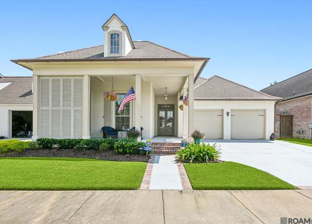 Property at 15605 Rose Meadow Dr, Baton Rouge, LA 70817, 4 beds, 3 baths