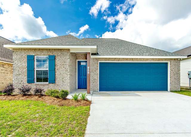 Property at 318 Arlington Dr, Thibodaux, LA 70301, 3 beds, 2 baths