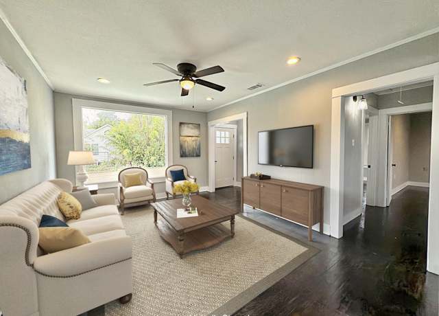 Property at 707 Rapides St, Baton Rouge, LA 70806, 3 beds, 1 bath