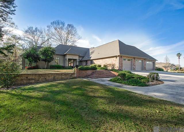 Property at 24905 La Hwy 1032, Denham Springs, LA 70726, 4 beds, 4 baths
