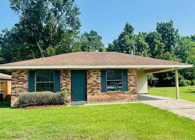 Property at 613 Linda Ann Ave, Houma, LA 70359, 3 beds, 1.5 baths