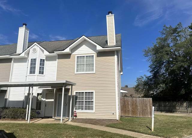 Property at 4130 Jefferson Woods Dr, Baton Rouge, LA 70809, 2 beds, 1.5 baths