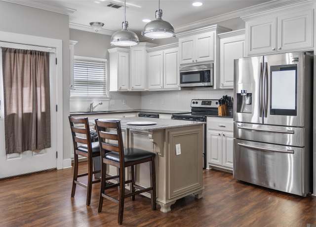 Property at 40481 Sagefield Ct, Gonzales, LA 70737, 2 beds, 2 baths