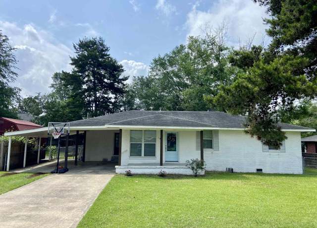 Property at 102 Joan St, Denham Springs, LA 70726, 3 beds, 2 baths