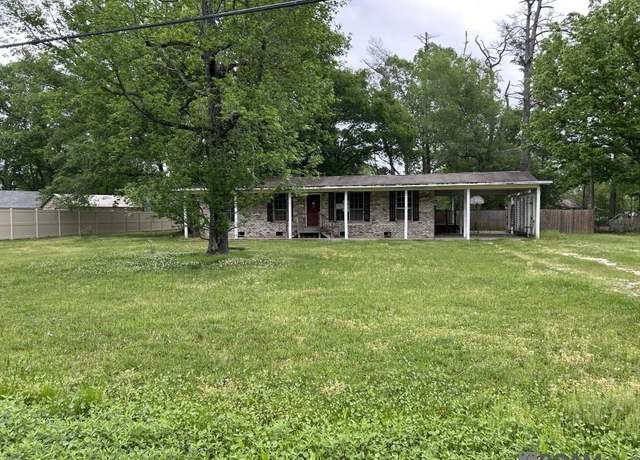 Property at 34900 Dearman Dr, Denham Springs, LA 70706, 3 beds, 2 baths