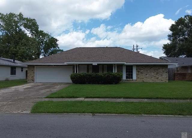 Property at 10139 Grandeur Dr, Baton Rouge, LA 70815, 4 beds, 2 baths