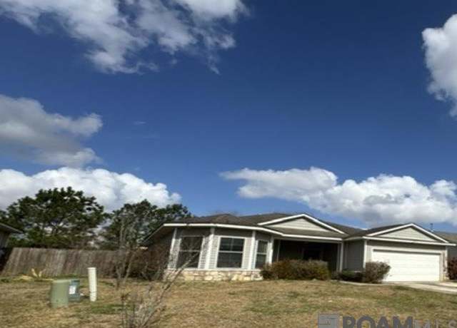 Property at 13015 Calcasieu Dr, Denham Springs, LA 70726, 3 beds, 2 baths