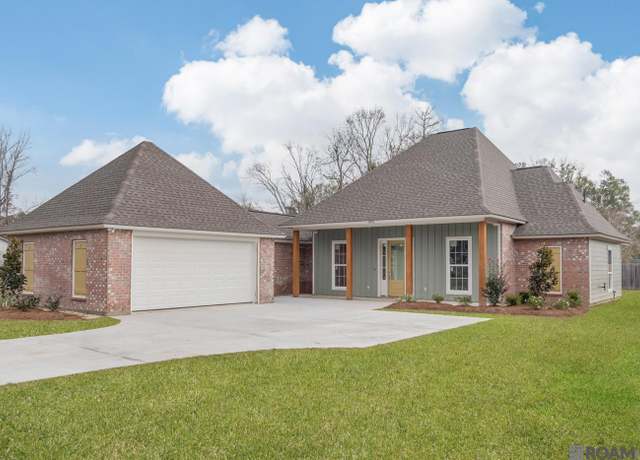 Property at 1802 N Linen Rd, Gonzales, LA 70737, 3 beds, 2.5 baths