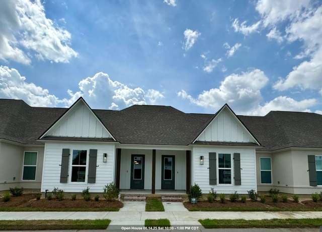 Property at 9666 Creekview Dr, Baton Rouge, LA 70836, 3 beds, 2 baths