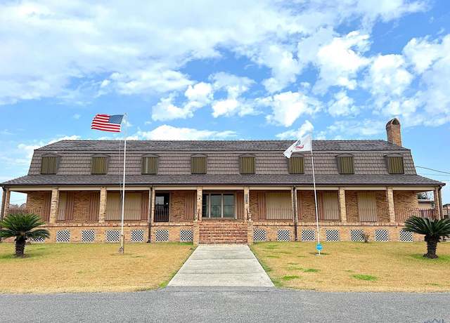 Property at 117 Norman St, Golden Meadow, LA 70357, 6 beds, 5 baths