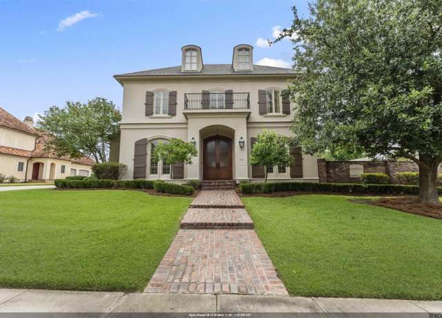 Property at 2611 Cedar Lodge Dr, Baton Rouge, LA 70809, 5 beds, 5.5 baths