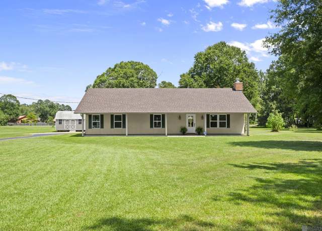 Property at 12383 Pendarvis Ln, Walker, LA 70785, 3 beds, 2 baths