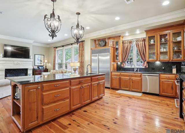 Property at 17230 N Lakeway Ave, Saint George, LA 70810, 5 beds, 3 baths