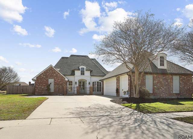 Property at 17628 Lake Port Dr, Greenwell Springs, LA 70739, 4 beds, 3 baths