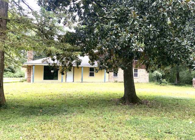 Property at 28659 Magnolia Ave, Walker, LA 70785, 5 beds, 3 baths