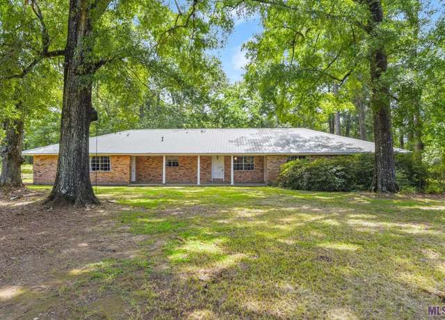 Property at 24696 Riley Rd, Pride, LA 70770, 6 beds, 3.5 baths