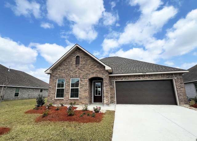 Property at 38488 Parliament Dr, Prairieville, LA 70769, 3 beds, 2 baths