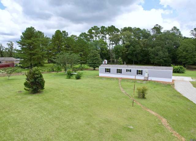 Property at 73 Sibley Rd, Pine Grove, LA 70453, 4 beds, 2 baths