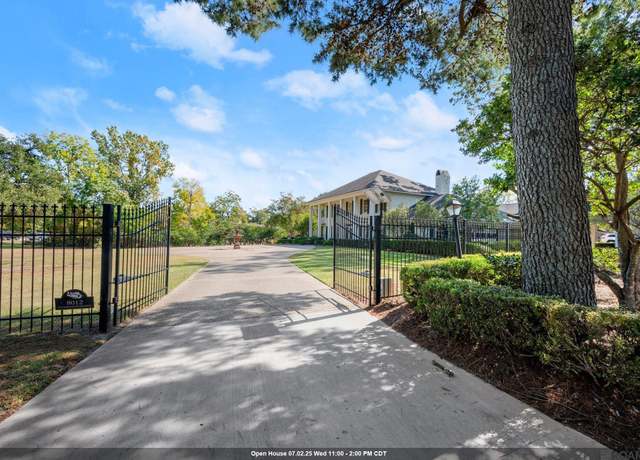 Property at 8012 Old Hammond Hwy, Baton Rouge, LA 70809, 5 beds, 4.5 baths