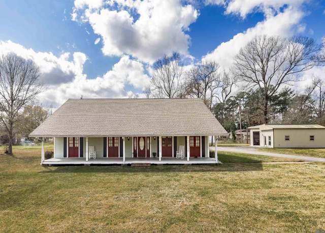 Property at 9614 Lockhart Rd, Denham Springs, LA 70726, 3 beds, 3 baths