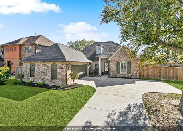 Property at 15254 Positano Ct, Prairieville, LA 70769, 4 beds, 4 baths
