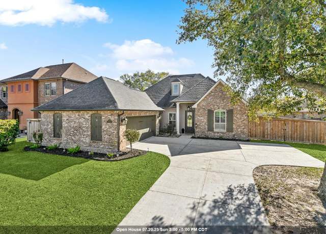 Property at 15254 Positano Ct, Prairieville, LA 70769, 4 beds, 4 baths