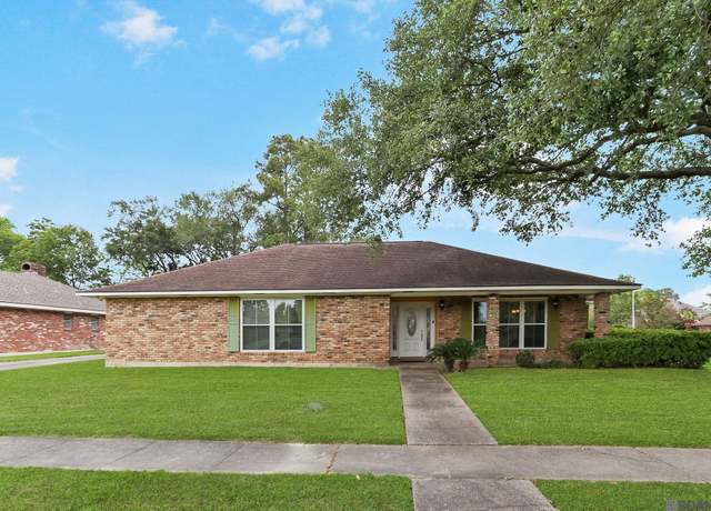Property at 13343 E Parnell Ave, Baton Rouge, LA 70815, 4 beds, 3 baths