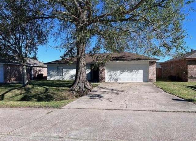Property at 206 Hanson Dr, Houma, LA 70363, 3 beds, 2 baths