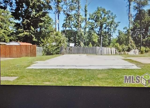 Property at 44050 Lake Village Rd, Prairieville, LA 70769