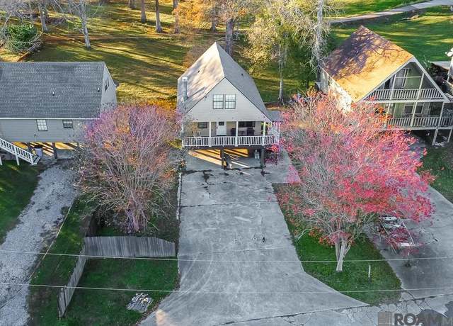 Property at 5195 Pecan Point Ln, Jarreau, LA 70749, 3 beds, 2 baths
