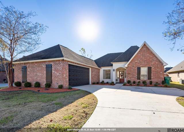 Property at 4077 Shady Ridge Ave, Zachary, LA 70791, 3 beds, 2.5 baths