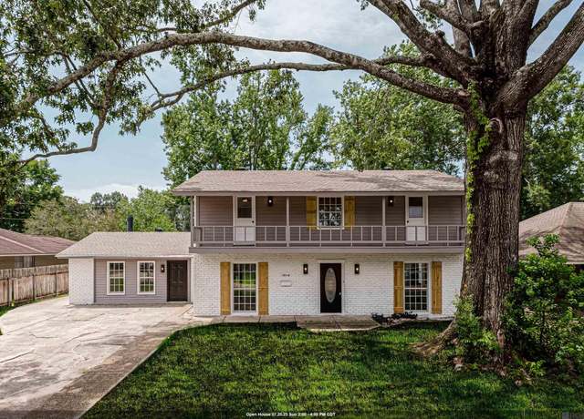Property at 10716 Shermoor Dr, Baton Rouge, LA 70815, 5 beds, 3.5 baths