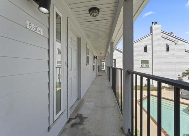 Property at 3330 Willard St #804, Baton Rouge, LA 70802, 2 beds, 1.5 baths