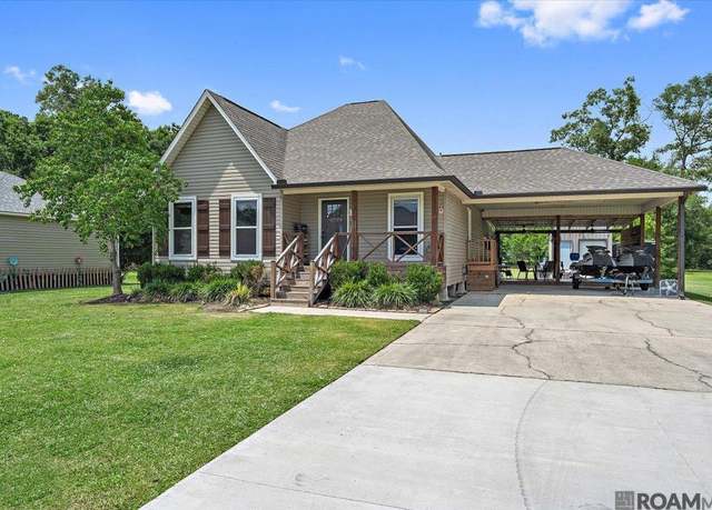 Property at 10775 Cheryll Dr, Denham Springs, LA 70706, 3 beds, 2 baths