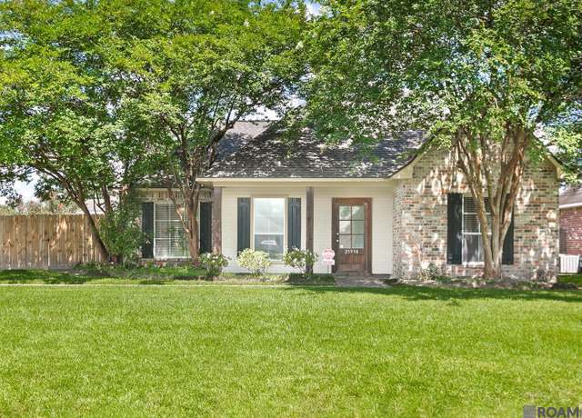 Property at 25938 Jefferson Ave, Denham Springs, LA 70726, 3 beds, 2 baths