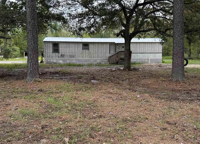 Property at 27660 La Hwy 63, Livingston, LA 70754, 3 beds, 1 bath
