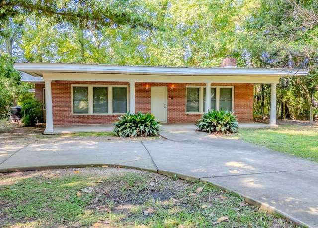 Property at 5174 Houston Dr, Baton Rouge, LA 70809, 3 beds, 2 baths