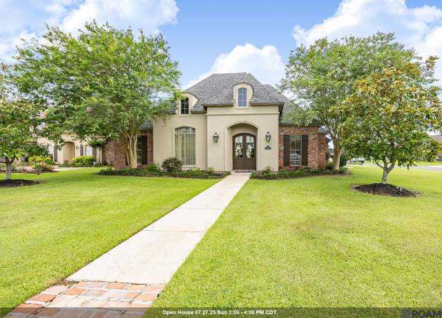 Property at 41157 Clearwater Ave, Gonzales, LA 70737, 4 beds, 3 baths
