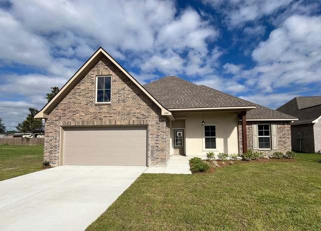 Property at 288 Sucrose Dr, Thibodaux, LA 70301, 4 beds, 2 baths