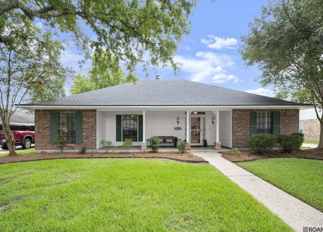 Property at 16058 Chantilly Ave, Baton Rouge, LA 70817, 4 beds, 2.5 baths