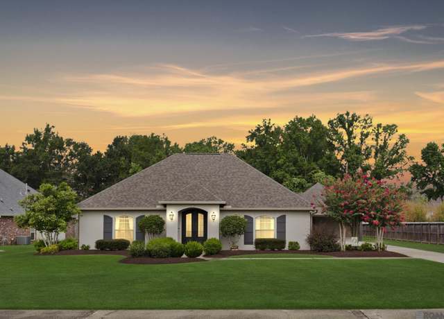 Property at 16437 Wesley Evans Rd, Prairieville, LA 70769, 3 beds, 2.5 baths