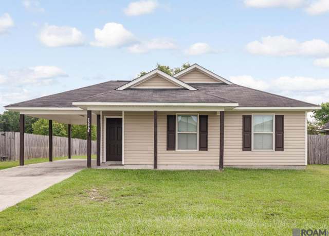 Property at 35066 Madisonville Dr, Denham Springs, LA 70706, 4 beds, 2 baths