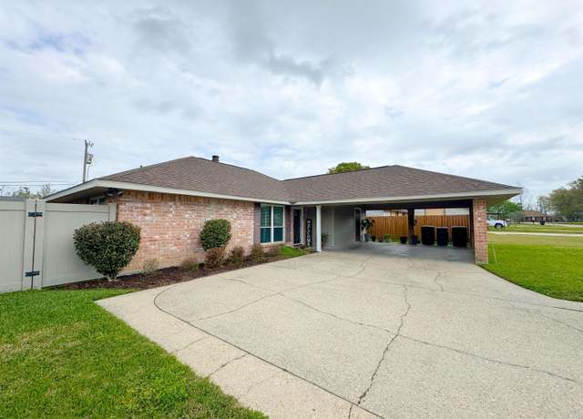 Property at 14433 Bywood Ave, Baton Rouge, LA 70819, 3 beds, 2 baths
