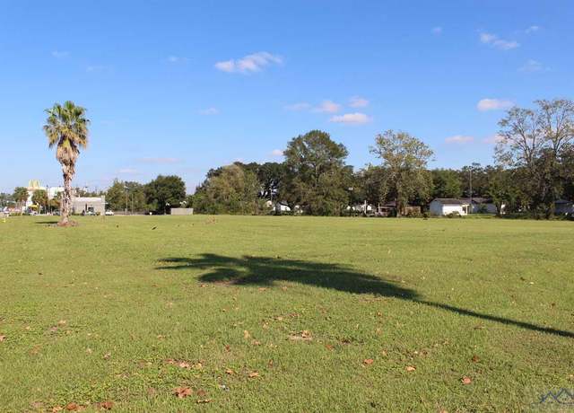 Property at 3019 Barrow St, Houma, LA 70360